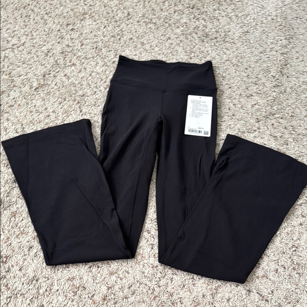 Lululemon Groove Pant SHR Flare